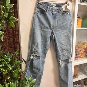 NWT ABERCROMBIE Curve Love High Rise 90s Relaxed Jean